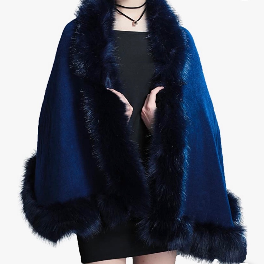 Navy blue wrap/shawl with faux fur trim.  One size